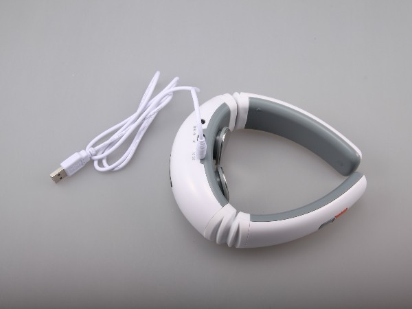 頸椎按摩器USB數據線定制如何選擇數據線廠家？